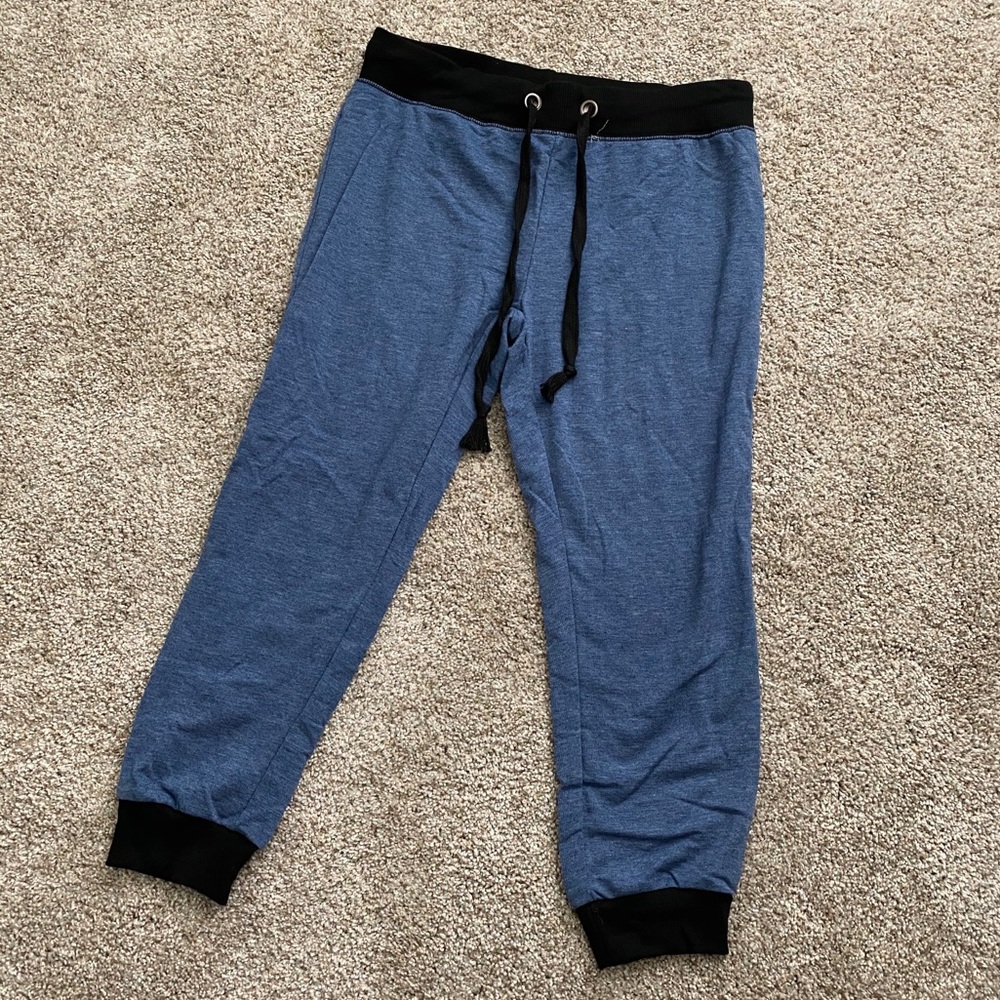 3/4 length crop sweatpants